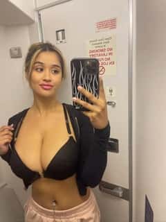(772)290-9421 is ethnicity_Caucasianandoffers nuru massages, asian massage, bodyrubs in Los Angeles and available for service_location_bothon rubrankings Sweet, fun, and easygoing. I love good conversation, laughter, and making every moment feel special. Let’s enjoy the time together — effortlessly and naturally.

Offering exclusive companionship, elegant dinners, discreet travel, and unforgettable, tailored experiences with charm and sophistication.

I’ll satisfy you with my full service,we will fuck ,Anal,Creampie,Blowjob,Doggystyle,Condom or no Condom And some naughty Massage 🥹