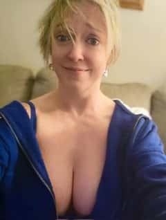 (603)229-2790 is ethnicity_Caucasianandoffers nuru massages, asian massage, bodyrubs in San Diego and available for service_location_bothon rubrankings I’m available for hookup ready to have fun 
I’m horny as fuck 
Here you can text me on snapchat
Snapchat - cindyeverton