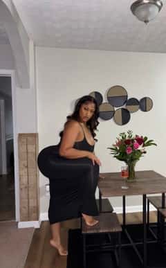 (940)252-0754 is ethnicity_Blackandoffers nuru massages, asian massage, bodyrubs in Dallas and available for service_location_incallon rubrankings Discreet indulgence, luxuriously intimate

Hi Gentlemen, my name is Khloe💋
I am an EXPERIENCED, UPSCALE, DISCREET provider who takes PLEASURE in making your desires come true ❤️‍🔥
My Photos are 100% Real and Recent ✅📸 (I look even better in person 😘)
I am available for Incall  !! FREE PARKING!!! ✅
(NO DEPOSITS REQUIRED FOR INCALLS- You'll need to answer a few questions to make sure you're safe to see 💋) 

My Rates: 
$180/hhr 
$260/hr 
$400/90 min
$500/2hrs
I specialize in Nuru/Tantric Massages 💆 💦
**ANY EXPLICIT OR DISRESPECTFUL TEXTS OR NO SHOWS WILL BE BLOCKED AND YOU WILL NOT BE ABLE TO BOOK ME IN THE FUTURE** 🚫🚫🚫

With lingering desire,
Khloe🫦