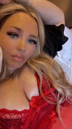 (520)710-1806 is ethnicity_Caucasianandoffers nuru massages, asian massage, bodyrubs in Phoenix and available for service_location_bothon rubrankings True relaxation I provide sensual massage Outcalls avail upon request Outcall rates vary depending on location In call rates 200- 60 min 300 90 min  (No full service )No a a men Private location in chandler Thanks for considering my add Respectful gentlemen only 520-710-1806 xo Leann 
