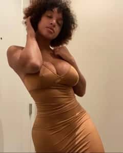 (330)298-5046 is ethnicity_Latinoandoffers nuru massages, asian massage, bodyrubs in Green Bay and available for service_location_bothon rubrankings Hi I’m Vicky Pictures are 100% accurate Independent exotic beauty here to cater to your needs. I offer a sensual experience with pampering, passion & pleasure. I welcome you to indulge in my intoxicating touch. I'm a fun affectionate, open minded, down to earth woman with positive vibes. I'm a strong believer that a man should be treated like a KING! I only cater to gentlemen so no foul language, and please be respectful to me. ❤️Texts preferable for a faster response I accept calls also but only when I’m chanced to pick up.   (330) 298-5046