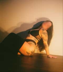 (707)242-7802 is ethnicity_Caucasianandoffers nuru massages, asian massage, bodyrubs in San Diego and available for service_location_incallon rubrankings Hi handsome, I’m Aria & I’m here to serve you 😉 

5’0
24 years young 
Chocolate brown hair 
Brown eyes 
Former gymnast 

A lot of tease = a whole lot of satisfaction.
Feminine energy, soothing hands, and an unforgettable experience that melts away stress and leaves you wanting to return.

For those looking to indulge in a more private escape, my time is reserved as follows:

30 minutes — 180 roses
45 minutes — 240 roses
60 minutes — 280 roses

Xoxo 💋 