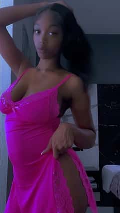 (903)900-3309 is ethnicity_Blackandoffers nuru massages, asian massage, bodyrubs in Houston and available for service_location_bothon rubrankings Hi baby call me Hazyl let’s have some fun.💕 The kind of experience where you can unwind, clear your head, and actually enjoy yourself without feeling rushed or distracted. 