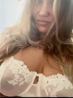 (216)857-9138 is ethnicity_Caucasianandoffers nuru massages, asian massage, bodyrubs in Cleveland and available for service_location_bothon rubrankings Step away from the stress of everyday life and indulge in a luxurious relaxation experience designed to soothe the body and calm the mind.

🌺 Exotic-Inspired Massage Sessions
🌺 Warm, Relaxing Atmosphere
🌺 Stress & Tension Relief
🌺 Personalized Attention
🌺 Professional & Discreet Service                                       Appointments Available
📩 Message today to reserve your session.                         216-857-9138                                                                          Major credit cards accepted