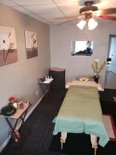 (602)846-1319 is 0andoffers nuru massages, asian massage, bodyrubs in San Diego and available for service_location_bothon rubrankings Book respectively today ?SNAPCHAT: Milfashley23 I'm a professional erotic massage therapist, and my massage skills are on point. My apartment has a clean and aesthetically pleasing environment with a choice of oils, lotions, and toys. Available payment methods ?Venmo/PayPal/zelle/Btc/cash app/ cash