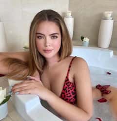 (917)277-4450 is ethnicity_Caucasianandoffers nuru massages, asian massage, bodyrubs in New York City Nyc and available for service_location_bothon rubrankings  Hello I’m Andrea 25 yo from Romania 
Im beautiful girl who likes this beautiful life ))… 


  Would love to invite you to my relaxing session in private studio..                                                                                                                                           I can spark your boring day today and you will be smiling for the rest of your hard working day …                                                                                        No FS !!! - all happiness only - by my HANDS •••.                                                                                                                                                                 • Nuru - 400/1h, 300/30min regular sensual body rub - 320/1h 
Outcall -500