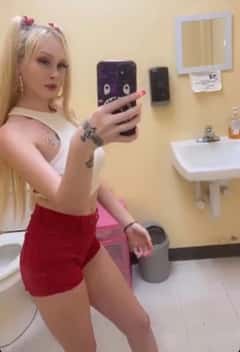 (702)860-6399 is ethnicity_Caucasianandoffers nuru massages, asian massage, bodyrubs in Las Vegas and available for service_location_bothon rubrankings My beauty is what caught your eye. But my charm, sensuality, confidence, feminine energy, and savory personality is what you’ll be addicted to. I’m irresistible in every way imaginable. I’d love for us to explore what ignites the fire within us and what keeps the flames burning. Much more than eye candy! I have a lot to offer being a  Luxury Companion . My beauty is mesmerizing... Besides my body which speaks for itself...My face is absolutely gorgeous...Beautiful brown almond eyes…..and big luscious lips…with a bright bubbly personality..