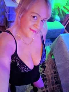 (380)283-9408 is ethnicity_Caucasianandoffers nuru massages, asian massage, bodyrubs in Columbus and available for service_location_incallon rubrankings ? COME ENJOY A SENSUAL HOT OIL MASSAGE ? 

I offer 1 hr sessions full body sensual Hot oil massage 
30min 1hr

Appointment only please text me 380.283.9408

     RELAXING SOOTHING SENSUAL HOT OIL MASSAGE 

        @MASSAGEBYKELLEY.COM