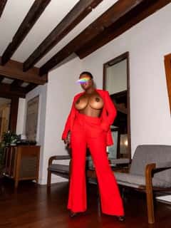 (724)862-1041 is ethnicity_Blackandoffers nuru massages, asian massage, bodyrubs in Buffalo and available for service_location_bothon rubrankings Visiting Downtown Buffalo 7/13-15

Deposit & Screening required no exceptions!!!

Milking Table $300
Nuru W/authentic gel $400
Vip Upgrade + $300
Prostate massage + $100 (Must prepare prior!!!!!)

Shower & towels provided 
Garage & Street parking available 

You are a passionate man who lives life on his own terms. You know quality and luxury while retaining a grounded sense of self. A cultured, well-rounded companion is not only what you desire, but what you deserve. I invite you to unwind with me, to eschew the cliches of professional companionship and discover what makes you happy. I am here to guide you through relaxation, hedonism, and liberation.    
Don’t leave me waiting.  
 
XOXO,  
Reign Rose  

 Deposit & Screening Required!!!   

GFE Only Rates 

$300 / HH
$500 / 1hr  
$700 / 90 min  
$1000 / 2hrs – Preferred  
$1500 / 3hrs -Most Requested  
$2000 / 4hrs –  