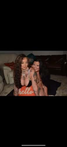 (615)433-6151 is ethnicity_Caucasianandoffers nuru massages, asian massage, bodyrubs in Nashville and available for service_location_bothon rubrankings Hey! We’re Coco and Lealea. We provide the best 4hand experience in town. We’re sensual, caring, and take our time making sure you’re the center of attention. We’re located in a private residence in Murfreesboro at TWO convenient locations. Each session is unique and catered to YOUR needs. 