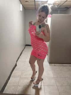 (502)202-4131 is ethnicity_Mixedandoffers nuru massages, asian massage, bodyrubs in Louisville and available for service_location_incallon rubrankings Our studio has been here for over a decade!Non-VIP rates 80hh 120 hourGreat Location, established studio, well trained staff, fantastic energy, lots of perks for our VIPs10-6 M-F  hot towels, professional products, experienced providers who appreciate your business.You have high expectations and so do we :-)Text to set your appointmentlet us know when you'd like to come in, length of session and we'll let you know who's available.Our website is bodyrub.proCurrent Staff:  Dakota, Sunny, Bianca, Maria, and Summer 