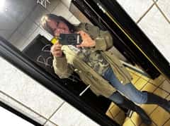 (480)553-8338 is ethnicity_Caucasianandoffers nuru massages, asian massage, bodyrubs in Phoenix and available for service_location_incallon rubrankings Quality body rub. Experienced Mature (61) lady. 220 Hour120 half hourclean discreet studioshower availableLicensed (35 years) manscaping services available -waxingshavingtrimming