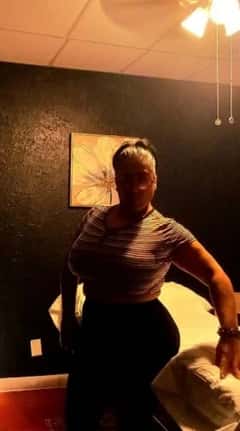 (405)780-6893 is ethnicity_Latinoandoffers nuru massages, asian massage, bodyrubs in Oklahoma City and available for service_location_incallon rubrankings LIMITED AVAILABILITY weekly 
FRIDAYS & SATURDAYS 10am-6pm 
••$60 30mins\$120 60mins
I have limited availability weekly so please make sure you call\text me to secure your own private session now

Professional Swedish massage therapy. 
I will always take your pain away & brighten your day!!☀️😊
Sessions are catered individually to your liking!
I provide you attention & relief from your aches & pains! 
I look forward to seeing you!

Tip not included & always always greatly appreciated🌹
Mè llamas
✨Regulars this is a secondary number you may use if you are unable to reach me on the other one. Please keep both✨