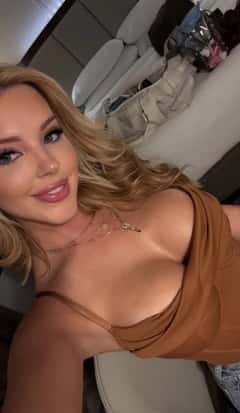 (321)593-4305 is ethnicity_Mixedandoffers nuru massages, asian massage, bodyrubs in Nashville and available for service_location_bothon rubrankings With over 3 years of experience, I offer a private, intimate, full body relaxation massage to select clientele. I believe as humans we are completely connected; body, mind, soul and spirit. My priority is providing a safe space for you to release not only your physical and sexual tension but also, if you choose, your mental or emotional tension. My training (see below) and years of practice, combined with a unique adaptability allow me to fulfill a diverse range of preferences and desires. My intuitive, sensual touch is exactly what you've been looking for. While I offer bj/fs, I'm very open to special requests including shower, outfits and fetish sessions. You're always welcome to ask :)TRAINING AND EXPERIENCE:Over 10 years:- Teaching meditation- Studying reflexology - Emotional intelligence and Life Coaching training Over 4 years:- Studying sexual wellness- Practicing relaxation massage Text me now to book an appointment.WhatsApp ‪ ‪+1 (646) 286‑4605‬