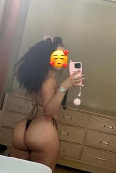 (469)392-9784 is ethnicity_Blackandoffers nuru massages, asian massage, bodyrubs in Dallas and available for service_location_outcallon rubrankings Hi Gentlemen,

I'm Roxi! I am a licensed masseuse that provides erotic massages in your area. I'm sweet with and electric personality. I specialize in pleasure and providing you with an exhilarating experience is my passion! Come and escape under my experienced and sensual hands and delight yourself in exploring my natural perky breast, plump-juicy ass and gorgeous face. I provide excellent services with include (but are not limited to...): Full Body Massage, NURU, Deep Tissue, Swedish, Tantric, Lingum, Shiatsu, Reflexology, Thai, Lomi Lomi, Soft Touch, Feather Touch, etc. (If you do not see the service you want, just ask).

1HR Sessions starting at 200

I am a very discreet provider. Outcall Only

 (No Explict or vulgar talk during text or phonecall please)

I can't wait to please you!!!

Roxi- (469) 392-9784