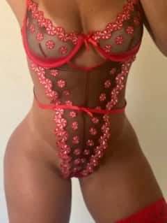 (779)267-5635 is ethnicity_Blackandoffers nuru massages, asian massage, bodyrubs in St Louis and available for service_location_bothon rubrankings providing an authentic experience beyond imagination My Incall is in a safe upscale area❤️A true gentlemen’s playground. 
Very clean, and discreet. I am very respectful and welcoming. 
A safe clean drama free environment.
Always dressed for satisfaction ?
Judgment free .I am slim an petit 122 lbs  soft skin allurring beauty just for you.
Mandatory screening is required to meet with me for my safety. 
Nuru available upon request
