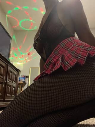 (980)376-0119 is ethnicity_Blackandoffers nuru massages, asian massage, bodyrubs in Charlotte and available for service_location_bothon rubrankings Luxury relaxation experience , treat yourself to a private , stress melting massage designed to hrlp you unwind and feel completley pampered warm massage oil, soft candlelight, relsxing music , gentle full body relaxation massage, plenty of love attention and affection, a surprise ending youll have to experience for yourself!!!! Admission price: one smile, one body, and your company … valid now !!! @ my private suite,,, because you deserve a soothing touch and needed strokes. 