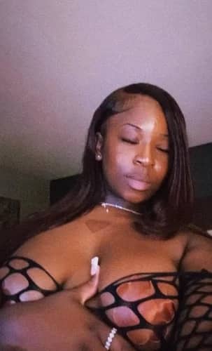 (470)653-0457 is ethnicity_Blackandoffers nuru massages, asian massage, bodyrubs in Macon and available for service_location_bothon rubrankings Hi king ? , my name is Casi aka your all time favorite princess ? spending time with me it’s like a dream come true , I’m sweet ?, open minded⭐️, clean?… you will find out more about me when you finally meet me ?? ?PSA? WHEN YOU CONTACT ME LET ME KNOW YOUR NAME AND THAT YOU ARE FROM RUBRANKING PLEASE SND THANK YOU 