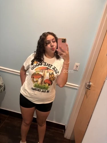 (662)319-4549 is 0and offers nuru massages, asian massage, bodyrubs in Charleston and available for both on rubrankings My body is all natural and I'm very eager to try new things, and make new experience! I try to be very open minded, Just ask: my energy is unmatched! You can fake a lot of things, 
Text messages 414 943-9152 
Telegram @sandraxoxo420
WhatsApp 305 560-8049 
Text me on signal sandraxoxo1270
? Let’s play, babe – I’m available now ? 