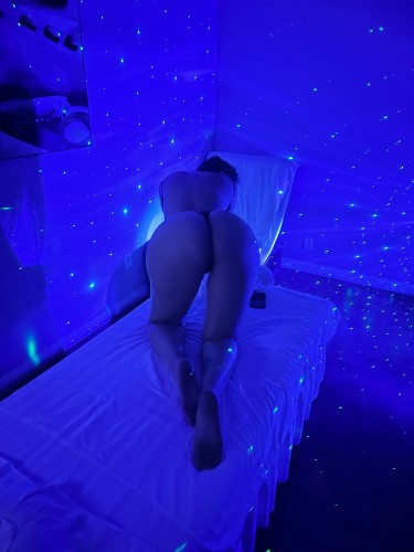 (619)601-1526 is Mixedand offers nuru massages, asian massage, bodyrubs in San francisco and available for incall on rubrankings Hi, darling. I'm Roma, you'll love meeting me. I'm an expert in total relaxation. I'll make you feel wonderful and guide you so that together we can release all that stress that's weighing you down. Come on, just send me a message.

✅ I’m Latina 
✅ Total relaxation
✅ 100%  Welcoming 
✅ Welcome African American men