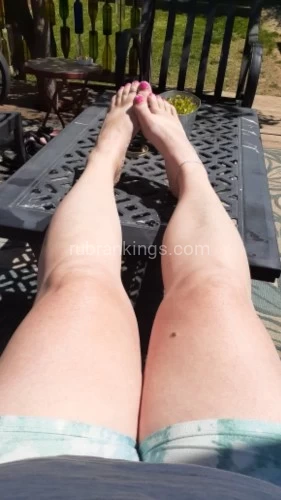 (502)210-7941 is Caucasianand offers nuru massages, asian massage, bodyrubs in Louisville and available for incall on rubrankings Stressed? Overworked? Tired of feeling blah?

Visit my home and melt into my memory foam massage table for some much needed you time! Let my magical hands soothe, relax and release all of your stress and tension away. I create a warm, peaceful and soothing environment within which you can relax, unwind and release stress.
I'm looking forward to helping you alleviate all your worries...at least for an hour or so lol...   

Appointments fill quickly, please book early.
Same day appointments are typically not possible. 
Appointments are available from 11 am to 7 pm

Text 502-210-7941 to book your appointment 

$120 for 60 minute full body rub

Cash, Cashapp and Zelle are accepted 

I’m real human female that’s located minutes from 264.
My time is as valuable to me as I assume yours is to you; no games, no websites, no deposits, no bs.  

**EDIT**
My table has a maximum capacity of 325 lbs and roughly 7ft; please understand and respect that.  

*****I've moved as of April 2026 , please confirm understanding of NEW location with me*****
