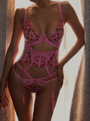 (310)935-0161 is asianand offers nuru massages, asian massage, bodyrubs in Los angeles and available for both on rubrankings Hello I am a real girl working independently and hope to find some nice clients that will come back with me often. 

PLEASE INTRODUCE YOURSELF WITH SOME INFORMATION. NOT JUST SAY hi 😔 thanks 🙏 🙏 

https://www.theeroticreview.com/reviews/sonya-loves-3109350161-418165

I am pretty and 27  years of age. I'm thai mixed with Filipino. I'm a sensual person. I like entertaining real men.  I don't like game players. Let's have an amazing time today ? 

I provide outcalls with $100 deposit via cashapp or Bitcoin 

I also can host with enough notice in north Hollywood 

 I hope you choose to visit with me because I am very skilled in the art of tantric massage. I have some nice tricks I know how to please men. 

I like to keep in shape by exercising and doing squats frequently.

Here is my menu for discussion everything else is kept in private so please do not ask about lewd services. I am a nice girl but like to be fun. 

all sessions are done in nude. please be clean and with a good attitude to assure a great sensual time between us. My pictures are real also. No surprises. 

MENU (for outcall and incall same) 
350 - hour teasing nude massage with hands for finishing you
500 - hour teasing nude massage with my covered mouth play
700- hour teasing nude sensual play where we end up inside each other finishing together (Personal Favorite) 

Ter review here 
https://www.theeroticreview.com/reviews/sonya-loves-3109350161-418165

More photo of me on my website too! 

https://sonyaloves.wixsite.com/sonyaloves

310-935-0161