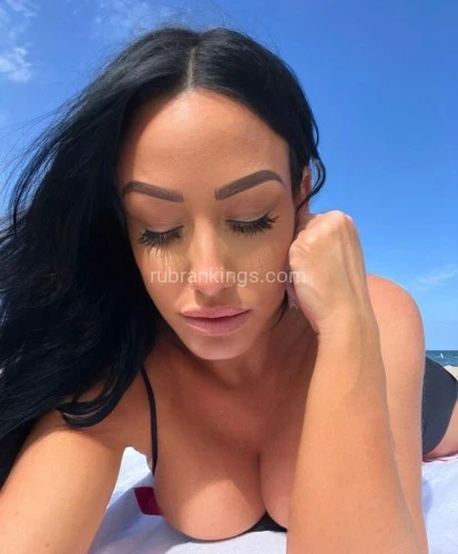 (347)254-7867 is Caucasianand offers nuru massages, asian massage, bodyrubs in Cedar rapids and available for both on rubrankings I’m available now and ready to have some fun, I offer and in full service a very professional way do you need me for an unforgettable experience
