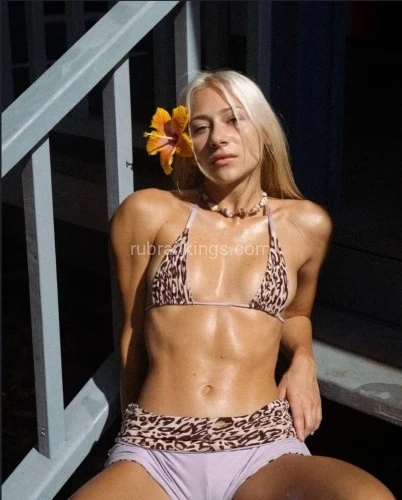 (352)616-3984 is Caucasianand offers nuru massages, asian massage, bodyrubs in San francisco and available for both on rubrankings 💎Step into a world where time slows down and every detail is designed around you. I offer more than just relaxation, I create an atmosphere of warmth, elegance, and genuine connection. Open‑minded and attentive, I welcome those who crave something beyond the ordinary: a companion who listens, understands, and knows how to make you feel valued. Whether you’re seeking calm after a long day, uplifting energy to recharge, or simply the thrill of being in the company of someone unforgettable, each encounter is tailored to leave a lasting impression. This is your chance to indulge in a luxury experience that blends comfort, conversation, and care in a way that stays with you long after we part ✨🌹