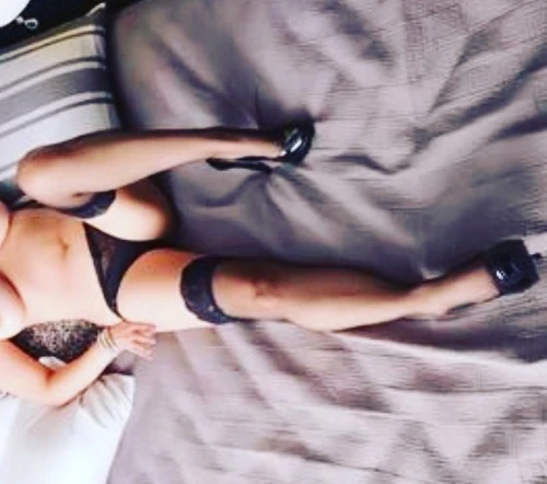 (919)614-3081 is ethnicity_Caucasianandoffers nuru massages, asian massage, bodyrubs in Sedona and available for service_location_bothon rubrankings Hi! I’m Sweet Jenna Sunshine ☀️ 

**Screening (including references) and advance scheduling required** I don’t offer any online/virtual services. Highly reviewed! 

Imagine an escape into a space tailored specifically for your relaxation. Step aside from everyday stress and enter a world of companionship with someone you can fearlessly allow to see your true self. I'm a lover of people and very intuitive to individual needs. You will enjoy my natural ability to make those around me feel comfortable, as well as my optimistic, non-judgmental and open personality.

Reach out for details and a link to my reviews!!

