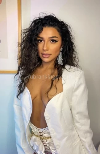 (615)802-2270 is Latinoand offers nuru massages, asian massage, bodyrubs in Nashville and available for incall on rubrankings Hello, gentleman! I’m Mona, who has Style, Grace, Poise, and Elegance! I'm Sexy, Sassy, and Intelligent, true bombshell from Mexico City ! I love to cater to true gentlemen who appreciate beautiful arm candy and know exactly what they want. I take my profession seriously and my main priority is to make our occasion together as relaxed as possible. 
I am educated, artistic, funny, charismatic, classy and articulate. I am fashionable, energetic and ooze sensuality. I believe with my charm, wit and sincere personality. Let me help you sink into a sea of pleasure, while feeling the euphoria of a first love in a hedonistic but romantic kind of way. 
I’m 5.5 tall lady with curly dark hair, a flawless white smile, sparkly hazel eyes, silky smooth tanned skinned, soft luscious lips, all natural 32 B and baby soft skin!
When we finally get acquainted with each other it will be an unforgettable moment that will leave you breathless.
- I don’t take any stupid prepay
- my pictures are real and current 
- my place is safety and upscale , easy free parking
- private apartment 
- I do have a magic touch
- my oil in hot (as I am)
- my full complimentary bar is waiting for you
-clean shower and soft towels as a bonus 
I cannot wait to meet you! xoxo, M