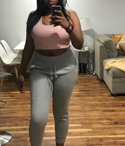 (424)444-3604 is Blackand offers nuru massages, asian massage, bodyrubs in Baltimore and available for outcall on rubrankings Jade Luxxxe
Available and ready
A busty ebony barbie with a big ass and small waist. 
I know how to massage and give great massages, but also know how to have a lot of fun it ;)
Uber/Lyft must be provided 
Nude VIP FBSM/Full Body Sensual Massage 
30 min 200
45 min 250
60 min 300
Add on:
Prostate +$100
Make sure to mention fbsm in the text
https://onlyfans.com/iwantjadenow