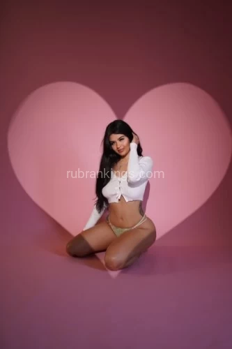 (213)424-6865 is Latinoand offers nuru massages, asian massage, bodyrubs in Reno and available for both on rubrankings Im a lover of beautiful experiences. I enjoy warm connections and engagements with those I meet with and prefer longer arrangements.INCALL & OUTCALL AVAILABLE Please provide the information below for screening:• name• DOB• Location of outcall/ incall • desired length of stay • desired day & time to meet (please be specific. EX: 01/01/2021 at 11:11AM)Text or Call  (213)4246865Be Deposit Ready! I accept cashapp or Venmo or Cash or ZelleINSTAGRAM  @RealKylieMoon