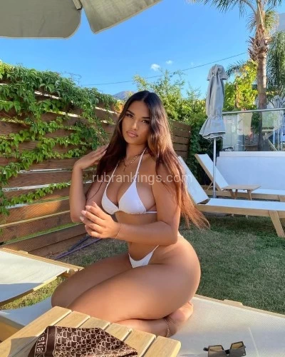 (702)213-3299 is Latinoand offers nuru massages, asian massage, bodyrubs in Las vegas and available for outcall on rubrankings Looking for an unforgettable experience? Let me be the highlight of your day and night. Now is your chance! Whether you need an escape from reality, some stress relief, or just want to have fun, I am the  BOMBSHELL you've been searching for. ?Selena 702-213-3299