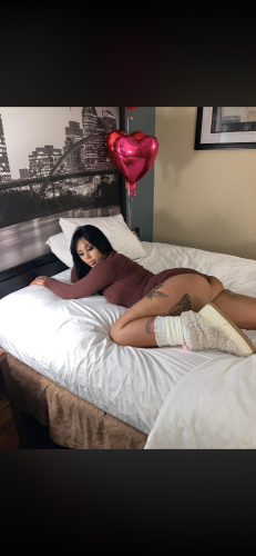 (615)438-0621 is otherand offers nuru massages, asian massage, bodyrubs in Nashville and available for both on rubrankings Hello I have two rooms for rent for daily or hourly , clean on site parking located by the air port. I also have a hot tub that you can use for an extra fee. Professional no drama and drug free. Available 24/7 . Cheaper then nasty hotels and safer and more homey. Super cool vibe. Can't wait to hear from you have any questions fell free to reach out ! Xoxo 615-438-06-21.  