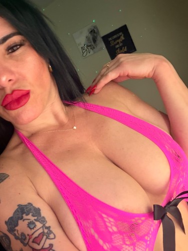 (405)714-1916 is Latinoand offers nuru massages, asian massage, bodyrubs in Dallas and available for both on rubrankings 🫦🫦Come get me 🔥 No deposit required—safe location 🫦 405-714-1916 🤙
I consider myself an affectionate and fun-loving girl; plus, I enjoy pleasing others—after all, that’s what this is all about. I stand 1.5m tall and weigh 57kg—a petite, sultry package with a busty figure, long black hair, brown eyes, and fair skin; I also have tattoos. I love to dance and try new things—there is absolutely no room for monotony here! I guarantee you’ll have a wonderful time. I specialize in the  girlfriend experience.  I’ll be waiting for you—come and see for yourself!
❤️Feel free to send me a message and ask me anything you like; I will respond with warmth and care. Plus, you will feel completely at ease in my private apartment—where it will be just the two of us—complete with music, special mood lighting, and, above all, safety for us both. Don't hesitate, darling: come to me! I have a flexible schedule and even offer shower and dance sessions if you're interested. Send me a message if you have any questions. Kisse
