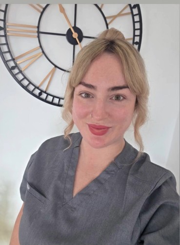 (765)488-4593 is Caucasianand offers nuru massages, asian massage, bodyrubs in Grand rapids and available for both on rubrankings Hey, I’m Sophie by name, A licensed and certified massage therapist offering men//couples a professional yet deeply relaxing experience in a safe, private, and comfortable studio.
✨ Massage & Beyond ✨
I provide a unique alternative to Asian spas, body rubs, or crowded chains. With me, you’ll receive:
	•	Professional massage therapy
	•	Soothing body rubs
        •       Hair waxing
	•	Full-body tantric massage
•	Cuddle & Spooning Sessions ✨ (for clients seeking extra relaxation and comfort)

Your session will never be rushed. I welcome you warmly, and together we’ll create a space where you can truly unwind, let go of stress, and leave feeling refreshed.
Massage Options:
	•	30 Min – $150
	•	60 Min – $250
	•	90 Min – $300
	•	120 Min – $400

 Tantric Massage (60 min) – Combines 30 minutes of traditional bodywork with 30 minutes of tantric techniques for the ultimate blend of relaxation and energy release.
Massage Styles Available:
	•	Deep Tissue
	•	Swedish
        •       NURU massage 
	•	Sports Massage
	•	Hot Stone Therapy
	•	Full Body Tantric & more..

Benefits You’ll Enjoy:
✔️ Reduced stress, pain & muscle tension
✔️ Improved circulation & flexibility
✔️ Increased energy & alertness
✔️ A calmer mind, body, and spirit

📍 Private & Relaxing Studio
🚘 Free Parking | Clean & Welcoming Space
📱 Text me: +1 (765) 488-4593
💬 WhatsApp: +1 (765) 488-4593

 Step away from stress. Step into relaxation. Let me take care of you. 