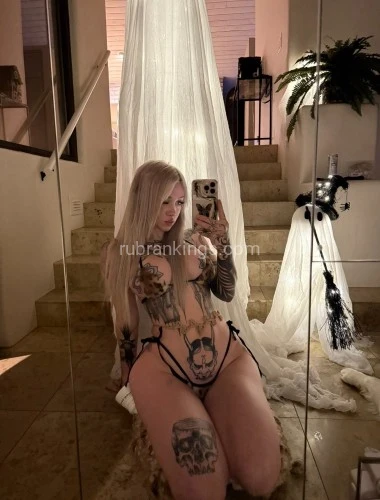 (971)363-4008 is Mixedand offers nuru massages, asian massage, bodyrubs in Fayetteville and available for both on rubrankings Hi, I'm Dixie, a licensed massage therapist with over 5 years of experience. I help clients find relief, relaxation, and restoration through tailored massage treatments. My journey started as a manicurist, where clients often praised my touch, encouraging me to pursue massage therapy. I love working with clients who've tried it all but still struggle with discomfort – there's nothing like seeing someone finally find relief after a session! Services include:
- Chronic back & neck therapy
- Swedish massage
- Neuromuscular therapy
- Sports massage
- Relaxation sessions
No upfront payment. Get in touch:
Call or Text: +1(971) 363-4008
Email: dixienewbould@gmail.com
Telegram/WhatsApp: (971) 363-4008
Website: https://dixies-massage-sessions.lovable.app/