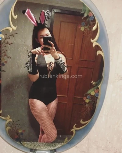 (425)754-3448 is asianand offers nuru massages, asian massage, bodyrubs in Portland and available for both on rubrankings My name is Gypsy and I am visiting from Thailand. I have a warm smile, soft energy, and a natural charming presence. I enjoy creating a relaxed atmosphere where you can feel comfortable and appreciated. I take care of my appearance with a natural look and a fit feminine shape.
I value good conversation, respect, and genuine connection. If you are looking for a pleasant and memorable time with a sweet and elegant woman, I would love to meet you during my short stay.