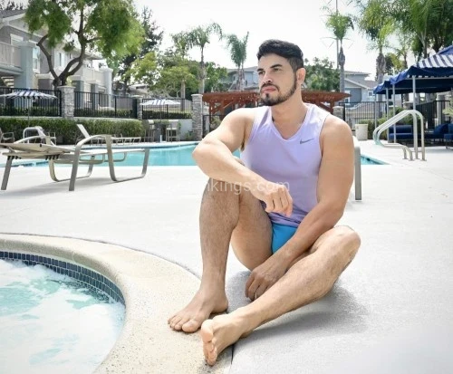 San diego BodyRubs Offered By (773)357-2919 | Bodyrubs (773)357-2919 is Latinoand offers nuru massages, asian massage, bodyrubs in San diego and available for both on rubrankings I offer incall and outcall massage service focused on stress relief, fatigue reduction, and overall well-being. Availabie for VIP too.
Only for men, not for couples.
Appointments available by schedule.
Rates for incall:
30 mins- $70
45 mins - $80
60 mins - $90
Rates for Outcall:
1 hour - $200
2 hours - $300
Text me anytime at (773) 357-2919