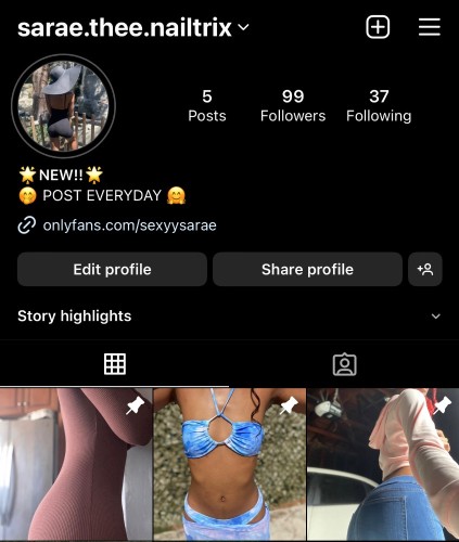 (424)551-5511 is Blackand offers nuru massages, asian massage, bodyrubs in Los angeles and available for incall on rubrankings Sarae.thee.nailtrix on insta 