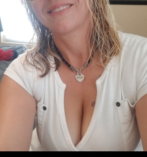 (760)618-5200 is Caucasianand offers nuru massages, asian massage, bodyrubs in San diego and available for incall on rubrankings Please TEXT me with a little about you (name, age, occupation), time preferences, and lenght of massage you want.  I don't ask for last name, employer information,  or references. I am open to last minute if it works out time wise. If you reach out after 7pm I will get back to you the next day. I have a lot of reviews on private delights and TER. If u can't text then email at ambergoodhands@yahoo.com, but text is preferred. 



Hi, I am girl next door, offering a great massage, cmt (certified massage therapist) for 20 years, good at deep tissue. I have a great private incall at my house, shower available, and a heated massage table.  I will be fully clothed, but of course you will not be.  I do have real 36C breasts and I wear something low cut. This time will be all about you! I do have a lingerie option with polite respectful mutual touch. I can do prostate massage if you like that. And I am open to doing light bdsm, spanking, nipple twists, etc. Pamper yourself! I have limited availability as I work another job, usually good times are Tuesday from 10 to 530. Wednesday from 10 to 430. Thursday from 10 to 3. Friday from 11 to 5. Most Saturday's and Sunday's from 10 to 4. I have extended hours when its raining or in extreme heat. I never work past 6pm. I am a home owner so my place is quiet and clean. NO FS. 

Donations
Incall
150 half hour
220 hour
300 90 minute

Lingerie
200 hhr
300 hr
400 90 minute

Pegging
250 hhr
320 hr
400 90 minute 



After hours Saturday at 4pm or day off appointments if I am available +100
