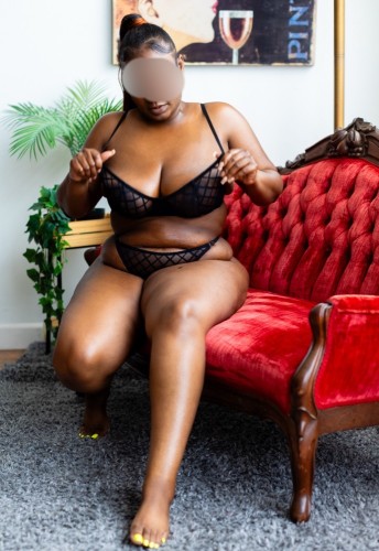 (314)884-1734 is Blackand offers nuru massages, asian massage, bodyrubs in St louis and available for both on rubrankings Warm, classy, and unforgettable… your favorite exclusive ebony babe offering a relaxing upscale experience designed for mature gentlemen, professionals, businessmen, and travelers seeking premium vibes only ✨

My energy is unmatched, my attention is personalized, and every visit is meant to be memorable. Discreet, drama free, and catered to those who appreciate quality company and luxury treatment.

Exclusive massage experiences and VIP options available upon request 💎

Limited availability. Serious inquiries only 🖤
Ages 35+ 

If you’re tight on time or not able to meet right away, feel free to ask about my tip online menu 💋

****** Don’t miss my Limited-Time July Offer ask for details!


Instagram: Luvebebe
Snapchat: bebeluve2.0



PLEASE TEXT ONLY TO BOOK APPOINTMENT!! 
