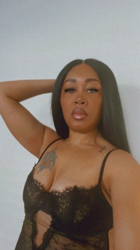 (330)571-3940 is Blackand offers nuru massages, asian massage, bodyrubs in Cleveland and available for outcall on rubrankings Need to Unwind or just need a night cap. My goal is to completely relax you, while offering you the ultimate relaxing experience.Clean-Safe environmentHot Towels- Candlelight atmosphereDeep Sensual Full Body RubBody ScrubsTemple massage*30 Min $150*45 Min $175*Hour $250*90 Min $350Small Deposit Required to Book Session Advanced Notice Please if Possible