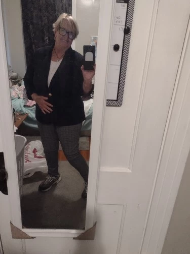 (314)852-0234 is ethnicity_Caucasianandoffers nuru massages, asian massage, bodyrubs in St Louis and available for service_location_incallon rubrankings I love to give great massages and you love to get great massages! I work out of my house. I have a heated massage table and always clean linens! Shower is available if you need it. Good hygiene is a must!  I'm available 10:00 a.m. to 7:00 p.m. 7 days a week. Text or call if I don't respond for some reason please reach out again! I offer 30, 60 and 90 minutes sessions! I promise you won't be disappointed!  All races gratefully welcomed!