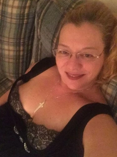 (919)675-6706 is ethnicity_Caucasianandoffers nuru massages, asian massage, bodyrubs in Raleigh and available for service_location_incallon rubrankings Hello respectful Caucasian Gentlemen age 40+!  
Thank you for visiting and taking the time to read my ad. 

Sunday's Plan? Have some SUNSHINE FUN and step into the DAY feeling completely refreshed. RELAX your body, RELEASE your mind and RENEW your spirit! Experience a YUMMY, COMPLETE GFE wrapped in Sweet Southern Sunshine. You deserve a YUMMY MAGICAL TREAT!

Nothing makes me HAPPIER than giving your body the LOVE it deserves. SWEET Southern Seduction with Mutual touch intimacy! Step away from the daily rush and connect with a completely independent, loving spirit. I am available daily throughout the week and weekend. I intentionally maintain a flexible, low-volume, easy going schedule so that every moment we share is relaxed, attentive, and completely refreshed.


Please give me a CALL to discuss details and to schedule. Please DO NOT TEXT! I DO NOT schedule or discuss details via text. 

NO AA, Indian/Asian or Hispanic. 

Conveniently located 5 minutes from RDU AIRPORT Exit 284 Airport Blvd. 

You will also find me: https://tryst.link/escort/southernsunshine420




