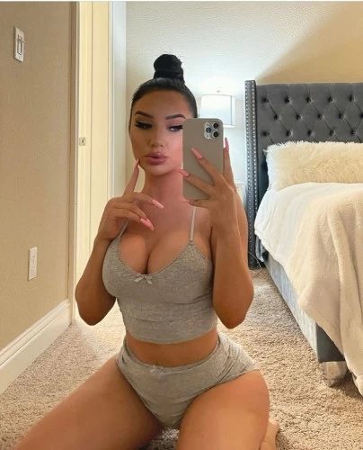 (314)329-8581 is 0and offers nuru massages, asian massage, bodyrubs in Atlanta and available for both on rubrankings Hey I’m Katie. Come get a relaxed, sensational, fun, sexy massage. 
-nuru massage/sensational
-Incall donation $375hr $275hhr 
-outcall $550hr (distance traveling additional fee)
-available 24hrs
-shower available 
-upgrades available (must be in person) no fs 
-100% real photos/discreet
-upscale services. 
-4hands available (request before appointment) 
I accept Cash. Zelle. Apple Pay. 
-NO GIFT CARDS
- No DEPOSIT REQUIRED 
