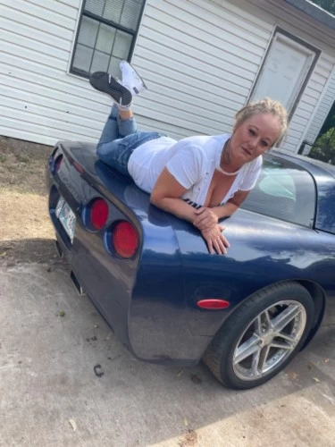 (405)900-3709 is Caucasianand offers nuru massages, asian massage, bodyrubs in Oklahoma city and available for both on rubrankings Looking for an unforgettable experience? Look no further! I am the total package and I guarantee you will be satisfied while we explore your deepest desires? With my experience and confidence, I can make all your fantasies a reality. Don’t settle for anything less than the best! I offer a unique combination of skills and experience that you won't find anywhere else. Get ready for an unforgettable experience! I'm assertive, open-minded, and ready to show you a good time. The perfect combination of submissive or dominatrix, a wife or escort, I know my role for any fantasy! 