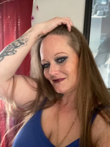(405)900-3709 is Caucasianand offers nuru massages, asian massage, bodyrubs in Oklahoma city and available for both on rubrankings Looking for an unforgettable experience? Look no further! I am the total package and I guarantee you will be satisfied while we explore your deepest desires? With my experience and confidence, I can make all your fantasies a reality. Don’t settle for anything less than the best! I offer a unique combination of skills and experience that you won't find anywhere else. Get ready for an unforgettable experience! I'm assertive, open-minded, and ready to show you a good time. The perfect combination of submissive or dominatrix, a wife or escort, I know my role for any fantasy! 