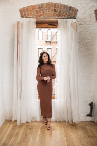 (000)000-0000 is ethnicity_Caucasianandoffers nuru massages, asian massage, bodyrubs in New York City Nyc and available for service_location_bothon rubrankings MBA, MENSA member, commercial pilot and published model.  Available worldwide, by appointment.