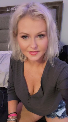 (615)623-6178 is Caucasianand offers nuru massages, asian massage, bodyrubs in Nashville and available for both on rubrankings 300-500 gets you sensual body rubbing, mutual touch and whatever else your heart and body desires 💋
I'm a bit on the mature side. I’m kind, respectful, laid back.. If you have certain wants or needs, lmk and I’ll do my best to accommodate 👅
I take early early appointments & late late appointments and everything in between 👌🏼
Text me 💦
Text only and  please not a lot of back and forth texting because I’ll just end up ignoring you, loll
I like my appointment making to be short, sweet and to the point so we have more time for getting to know one another 😉

TEXT ONLY PLEASE!!!  I’m safe and very low key.
I  accept cash, Venmo, Cash app or Pay pal.

I’M LOOKING FORWARD TO MEETING YOU🫶🏻